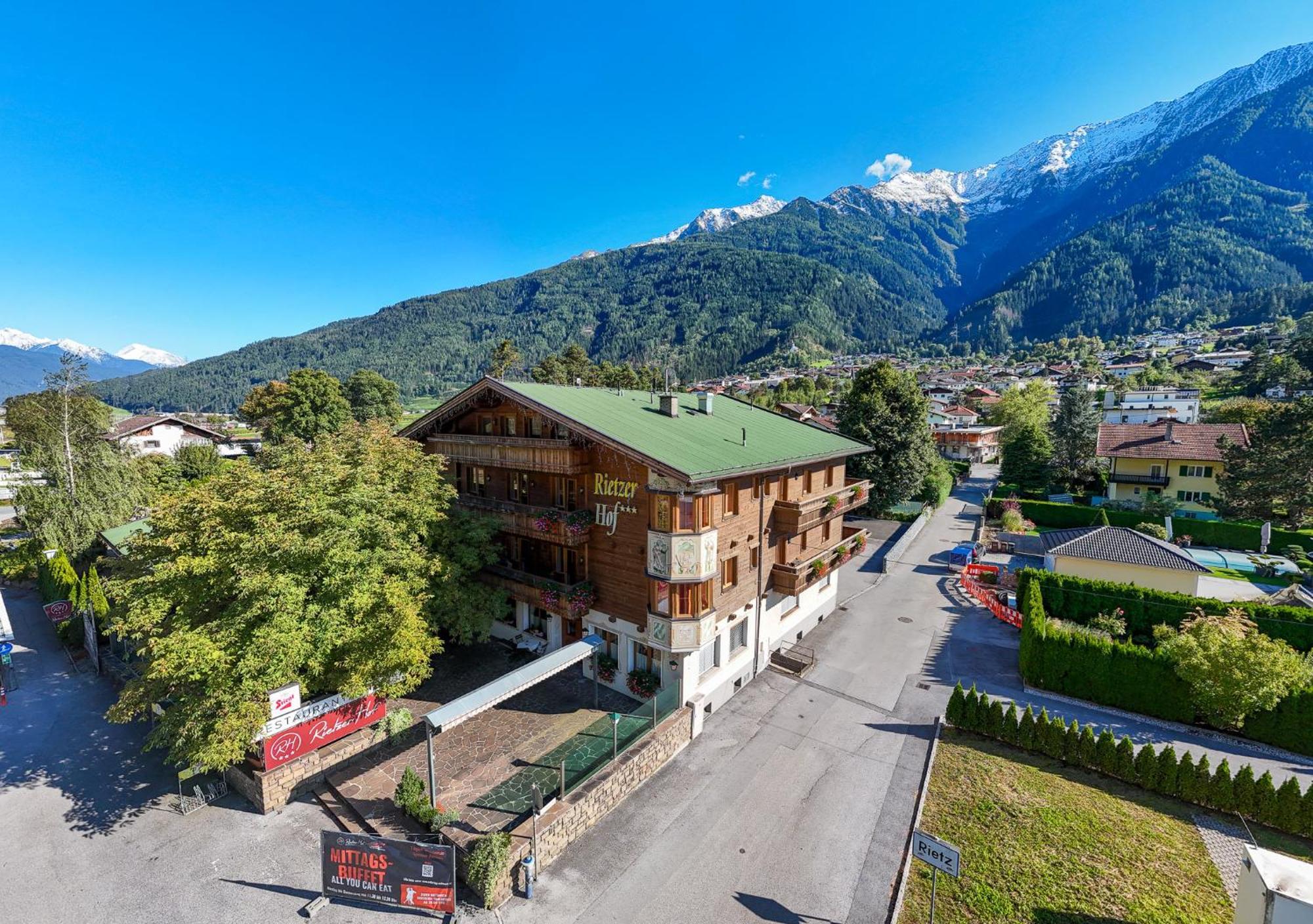 Hotel Rietzer Hof Екстер'єр фото