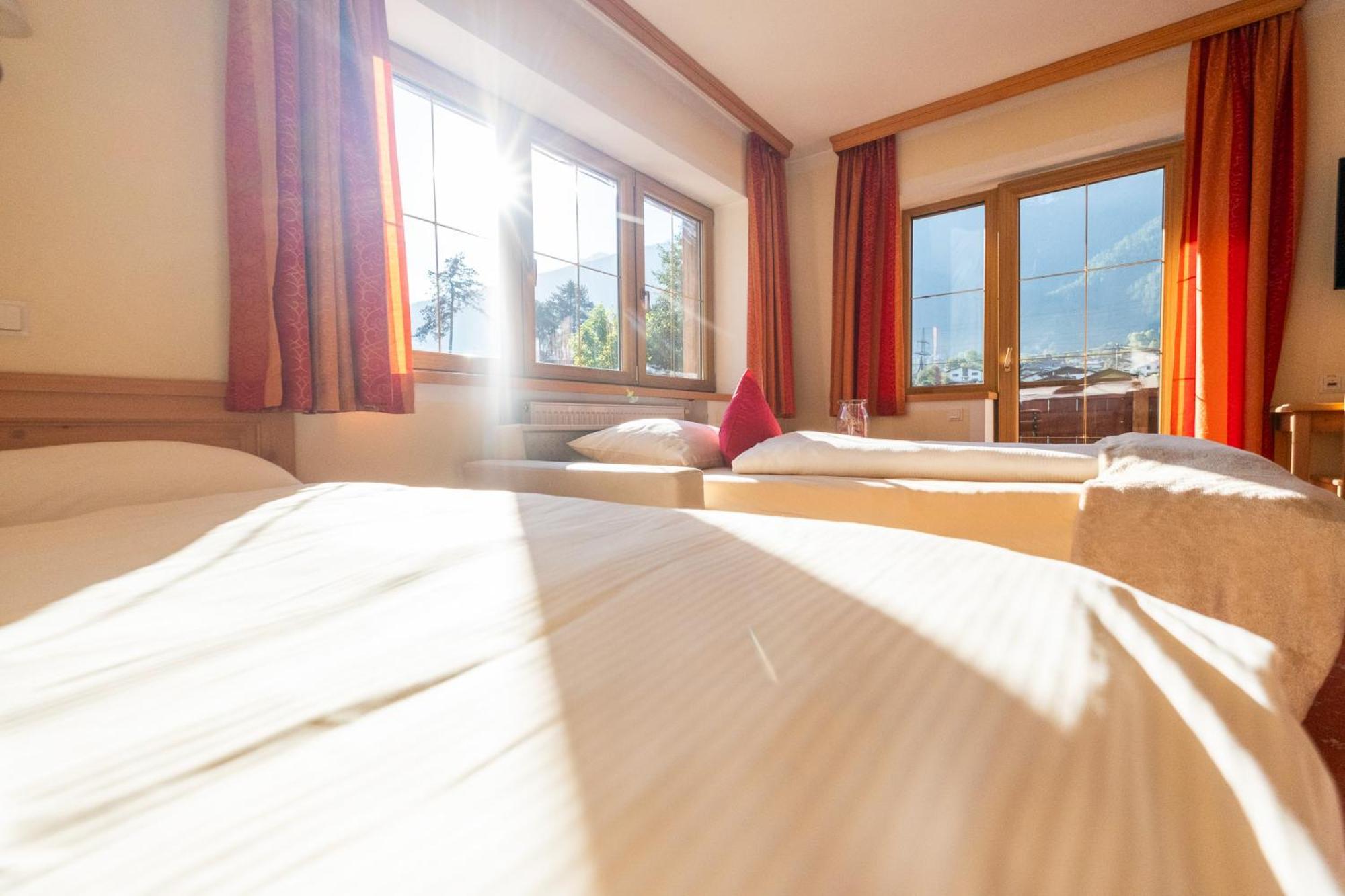 Hotel Rietzer Hof Екстер'єр фото