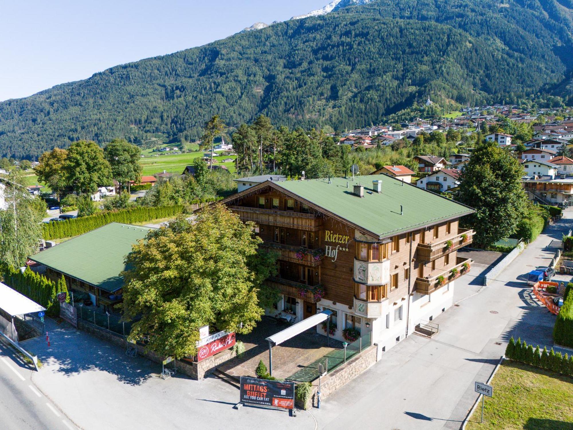 Hotel Rietzer Hof Екстер'єр фото